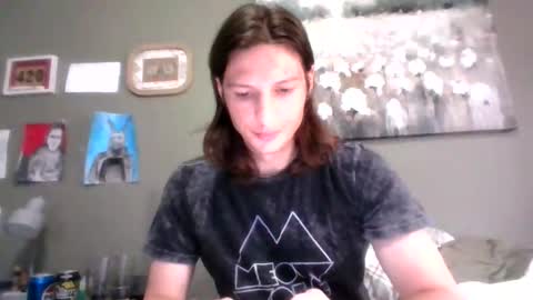 Snapshot of blazeentertainment2025 chatting on 11.19.25 blazeentertainment2025 online show from 11.19.25