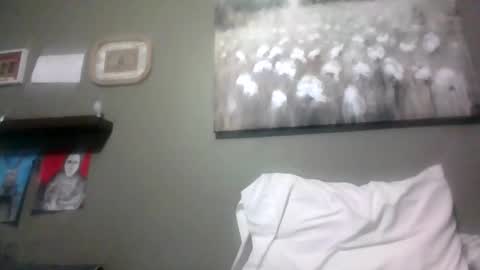 Snapshot of blazeentertainment2025 chatting on 12.19.25 blazeentertainment2025 online show from 12.19.25