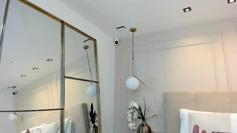 BLEYDI  online show from 03.07.25