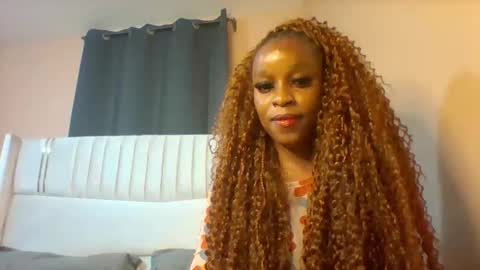 Snapshot of bliss_diva chatting on 10.22.25 Bliss diva online show from 10.22.25