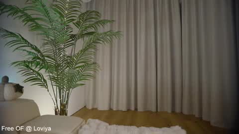 Snapshot of blisstease chatting on 02.12.25 Bliss online show from 02.12.25