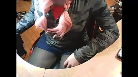 Kandyts online show from 12.04.24