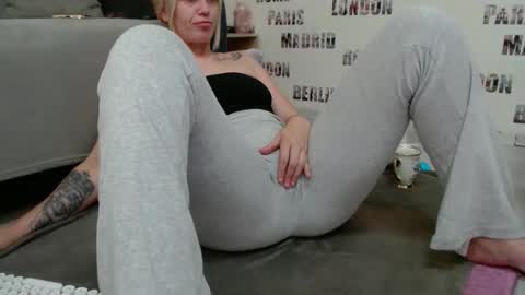 blonddaiana23 online show from 05.30.26