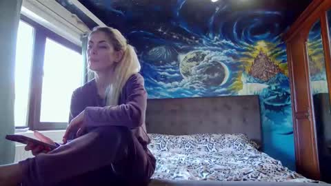 blonde4pasion online show from 10.28.25