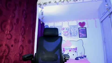  Blonde and Sam  online show from 04.27.26