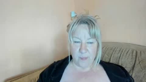 Snapshot of blonde_angel20 chatting on 07.01.26 Nicole online show from 07.01.26