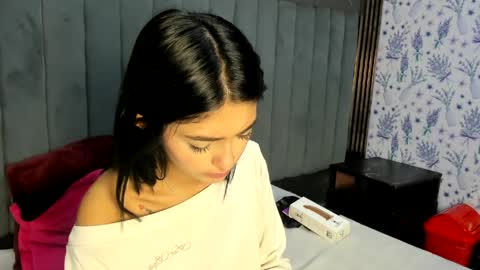 blonde_asia online show from 03.20.26