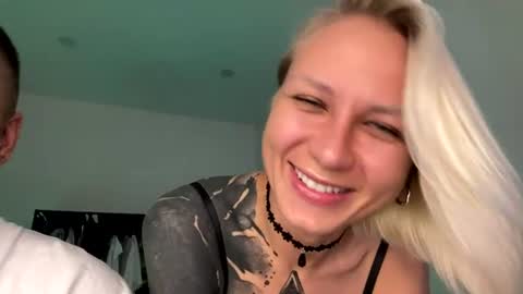 blonde_fuck_couple online show from 06.13.26