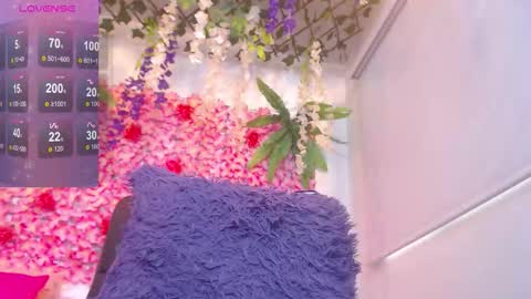 blonde_squirt_ online show from 03.10.26