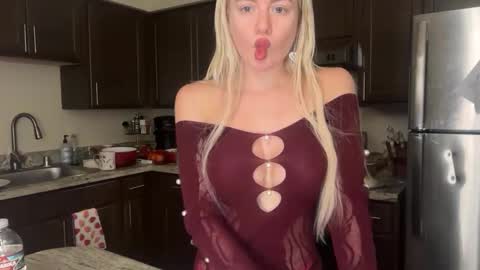 blondebunny999 online show from 05.07.26