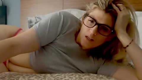 Snapshot of blondechristine99 chatting on 06.15.26 blondechristine99 online show from 06.15.26