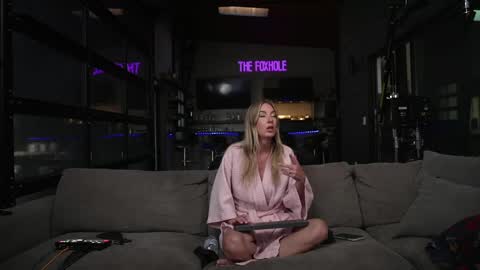 blondefoxsilverfox online show from 05.19.26