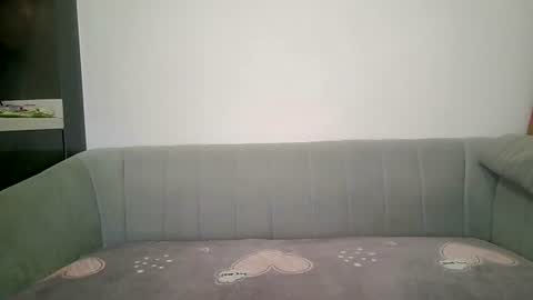 Snapshot of blondegirlg chatting on 01.27.25 blondegirlg online show from 01.27.25