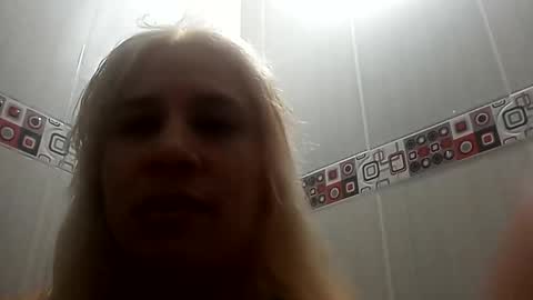 Snapshot of blondie_seex chatting on 11.20.25 Blondie online show from 11.20.25
