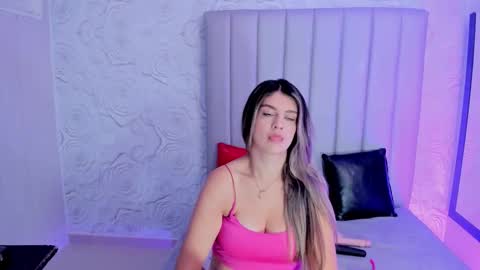 Snapshot of blondiecutee chatting on 03.20.26 blondiecutee online show from 03.20.26