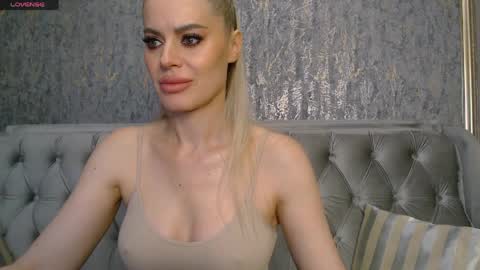 Helen online show from 03.30.26