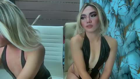 blondina_twinx online show from 05.11.26