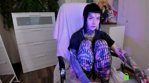 Mary online show from 05.11.26