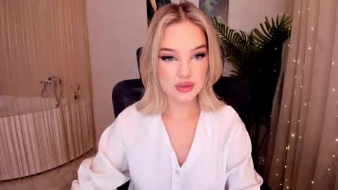 Sophia online show from 02.27.25