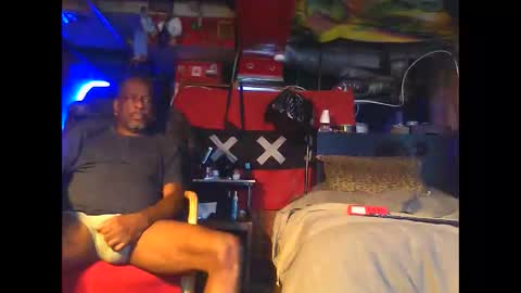 BLOWFLY online show from 11.25.25