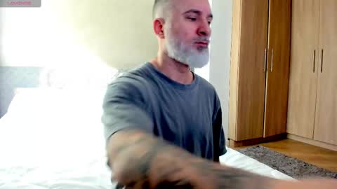 Snapshot of blowmyxxl chatting on 02.21.25 Nico online show from 02.21.25