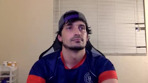 Snapshot of bls123 chatting on 10.28.25 bls123 online show from 10.28.25