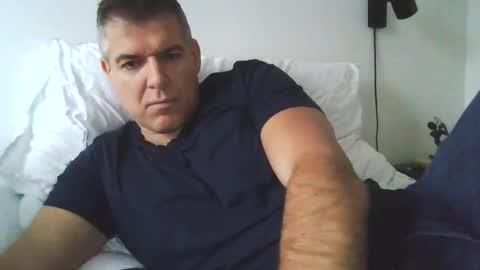 Snapshot of blue_eye_hot_dick chatting on 03.02.26 blue_eye_hot_dick online show from 03.02.26