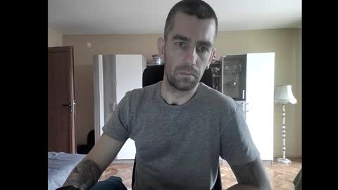 Runaway online show from 12.11.24