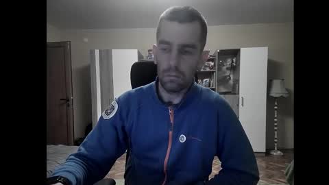 Runaway online show from 12.11.24