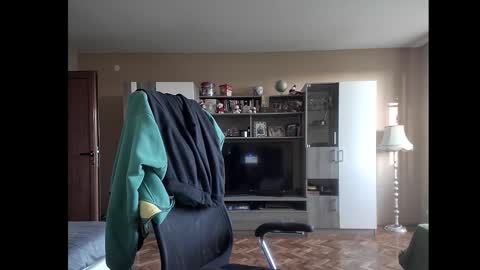 Runaway online show from 12.31.24