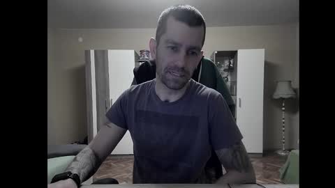 Runaway online show from 01.04.25