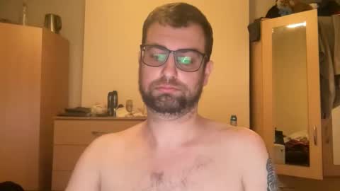 blue_eyes_85 online show from 01.17.25