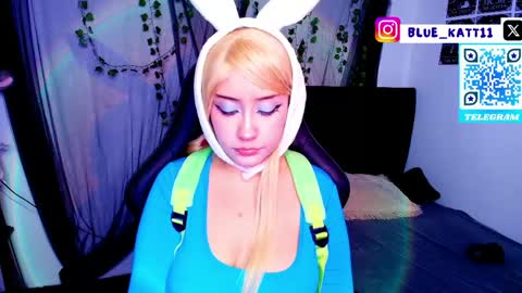 Snapshot of blue_katt chatting on 05.22.26 blue katt online show from 05.22.26