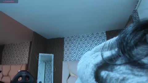 blue_tay1 online show from 03.13.26