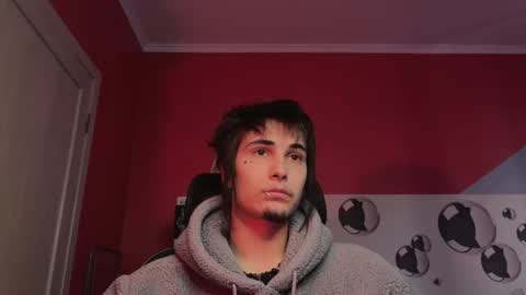 Snapshot of blue_w0rld chatting on 10.15.25 SONNYVAN online show from 10.15.25