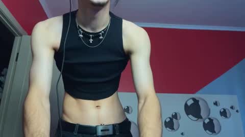 Snapshot of blue_w0rld chatting on 10.17.25 SONNYVAN online show from 10.17.25