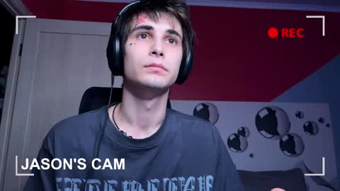 Snapshot of blue_w0rld chatting on 10.25.25 SONNYVAN online show from 10.25.25