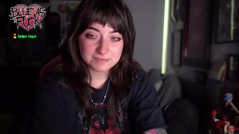 Snapshot of blueasfuck chatting on 10.20.25 Blue online show from 10.20.25