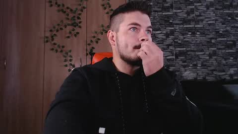 blueeyeboy0 online show from 04.29.26