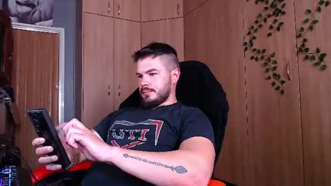 Snapshot of blueeyeboy0 chatting on 06.17.26 blueeyeboy0 online show from 06.17.26