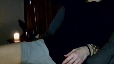 Snapshot of blueeyedlie chatting on 01.07.26 Blueeyedlie online show from 01.07.26