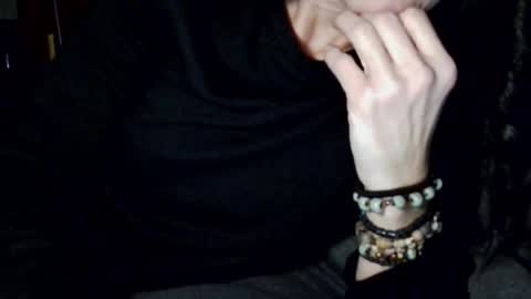 Snapshot of blueeyedlie chatting on 02.01.26 Blueeyedlie online show from 02.01.26