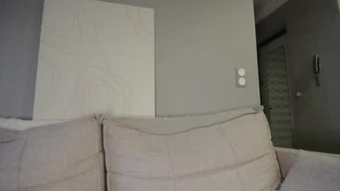 Snapshot of blueeyeess chatting on 01.15.25 Alina online show from 01.15.25