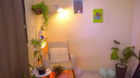 FLORAA online show from 04.19.26