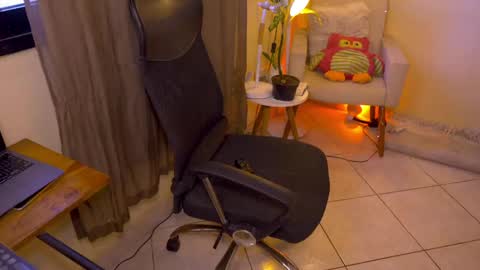 FLORAA online show from 05.28.26