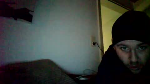 Snapshot of blueminexx chatting on 12.13.24 Blueminexx online show from 12.13.24