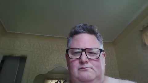 Snapshot of bluemoose70 chatting on 09.12.25 bluemoose70 online show from 09.12.25