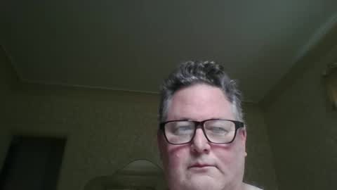 Snapshot of bluemoose70 chatting on 09.25.25 bluemoose70 online show from 09.25.25