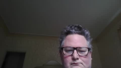 Snapshot of bluemoose70 chatting on 10.29.25 bluemoose70 online show from 10.29.25