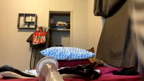 blueorigamiii369 online show from 10.26.25